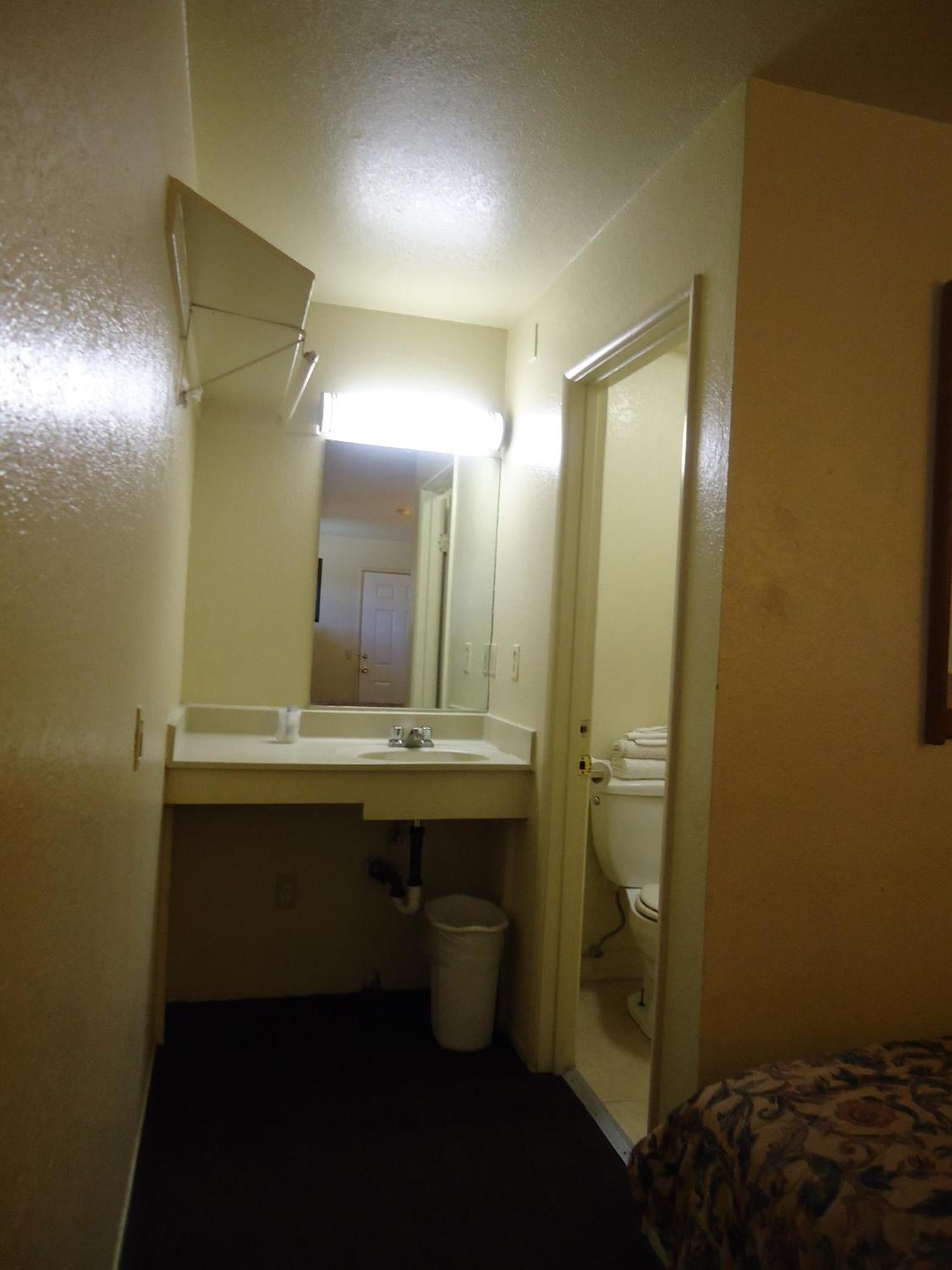 Economy Inn Victorville Δωμάτιο φωτογραφία