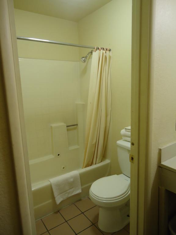 Economy Inn Victorville Δωμάτιο φωτογραφία