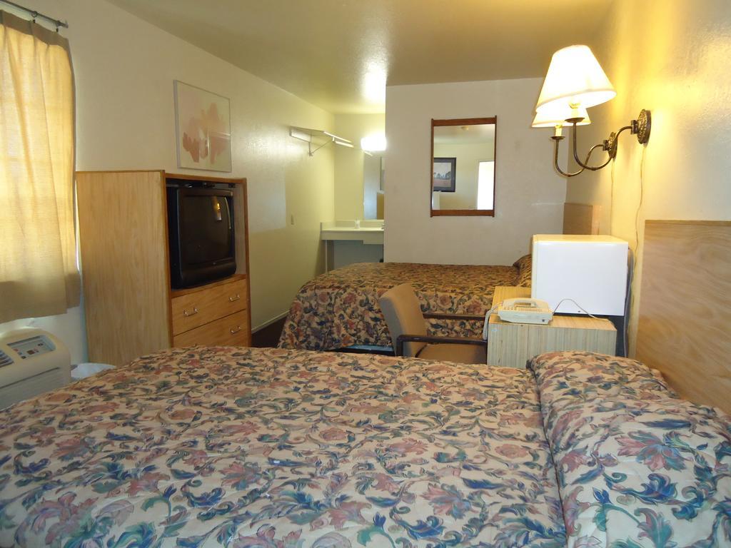 Economy Inn Victorville Δωμάτιο φωτογραφία