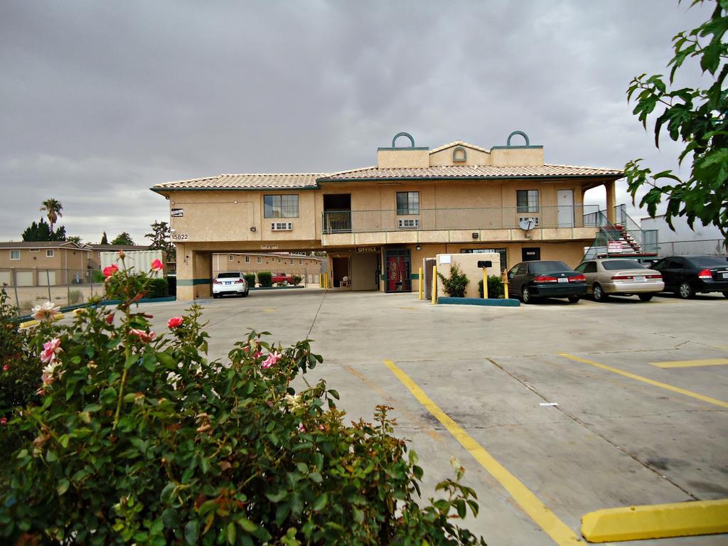 Economy Inn Victorville Εξωτερικό φωτογραφία